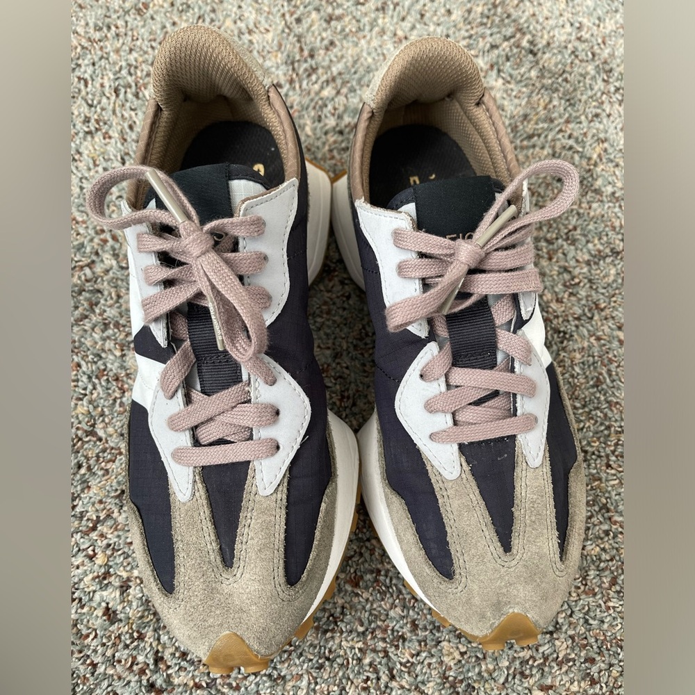 Women's Grey & Black Athletic Sneakers with White Accent - Picture 12 of 12